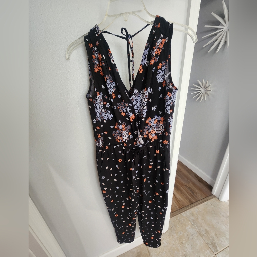 LOFT Black Floral Sleeveless Jumpsuit - Petites XSP